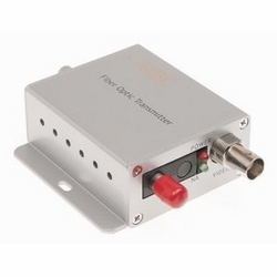1-ch point-to-point duplex RS232/422/485 data transmitter, 1 fiber, 1310/1550 nm multimode, 12 dB optical loss budget. Compact module, ST connector, US power plug.