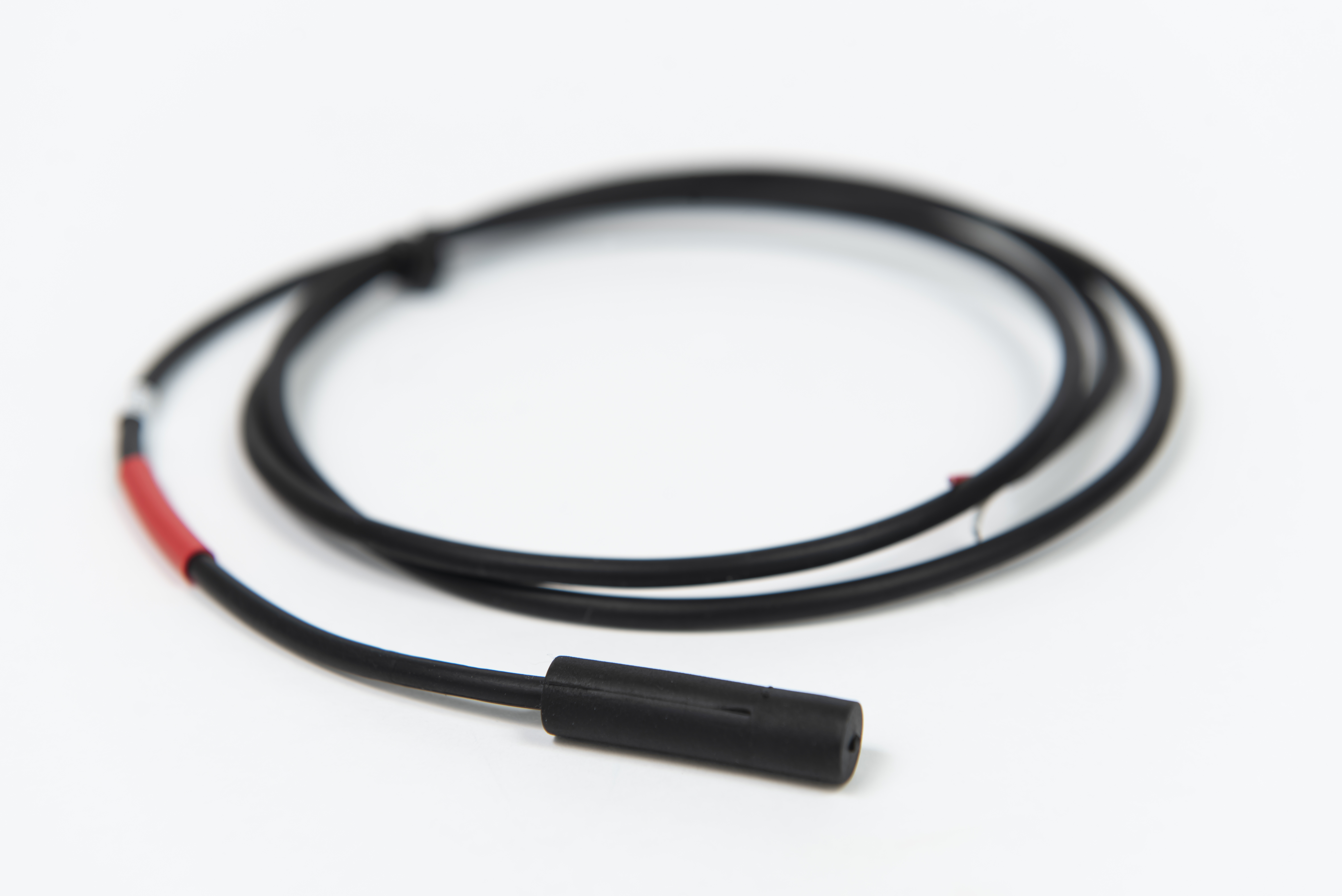 Temp Sensor, High Temp, Waterproof (Red), 32Â° to 221Â°F (0Â° to 105Â°C)