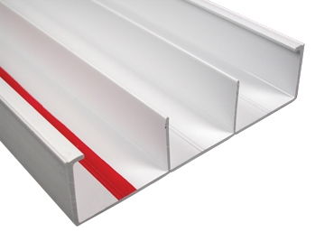 Raceway Base, Non-metal, 3 Channel, 600V, Ivory